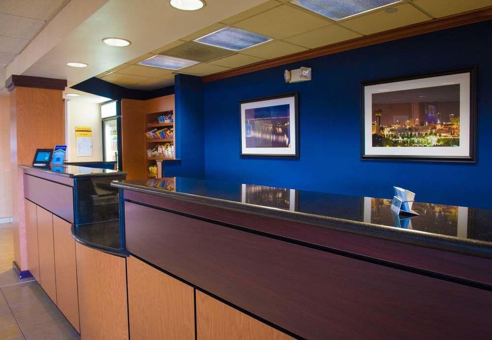 Fairfield & By Marriott Knoxville/east Knoxville