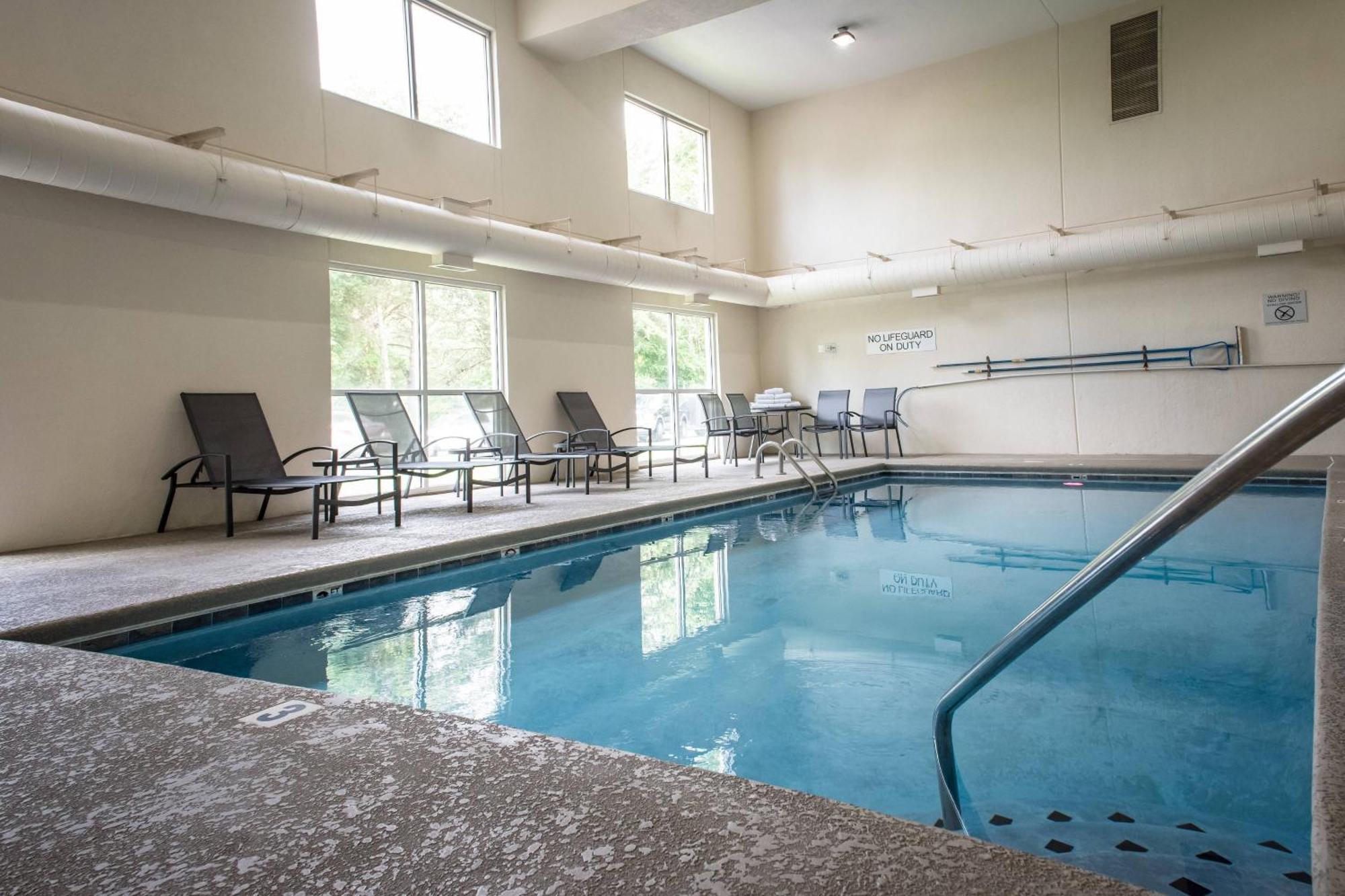 Hotel Fairfield & By Marriott Knoxville/east